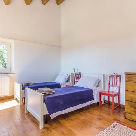 Case Romagnoli Sleeps 9 Pool Wifi Villa